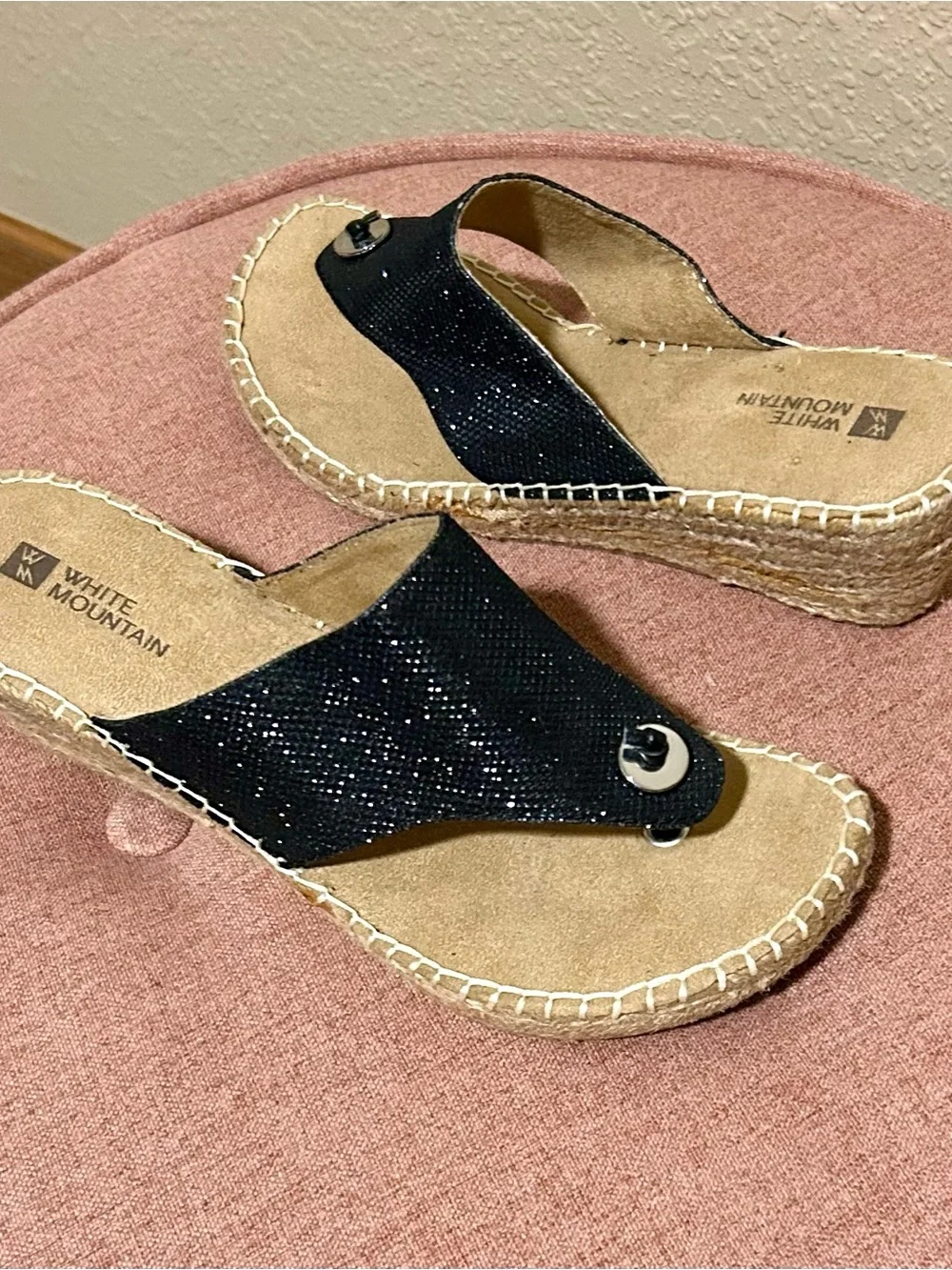 White Mountain Black Sparkle Wedge Thong Sandals